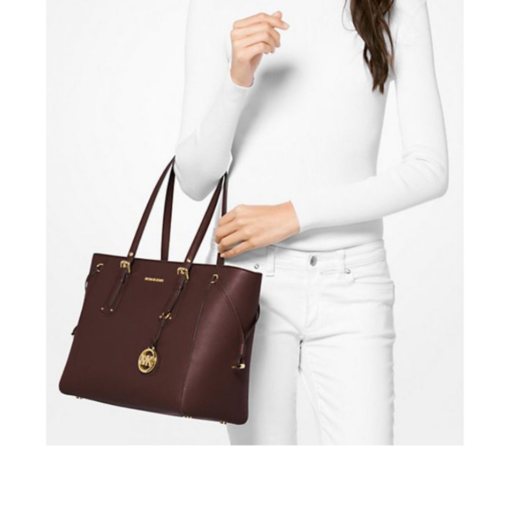 Michael Kors Voyager Barolo Brown Tote Bag 11"H * 13" W - Picture 3 of 6